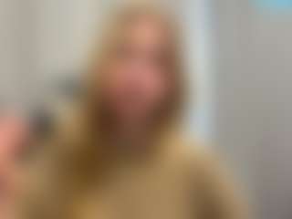 CristalHutchen's Live Sex Cam Show