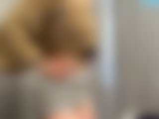 CristalHutchen's Live Sex Cam Show