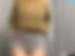 CristalHutchen's Live Sex Cam Show