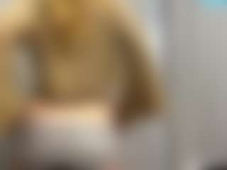 CristalHutchen's Live Sex Cam Show