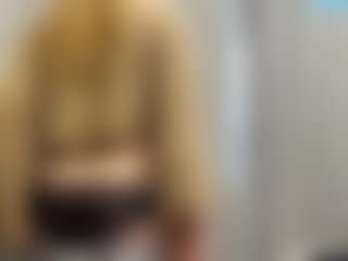 CristalHutchen's Live Sex Cam Show