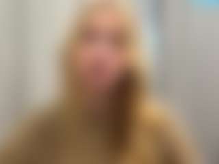 CristalHutchen's Live Sex Cam Show