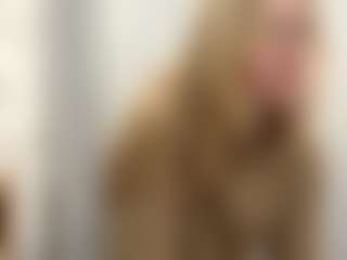 CristalHutchen's Live Sex Cam Show