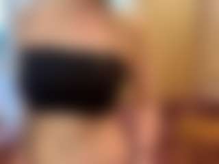 CristalHutchen's Live Sex Cam Show