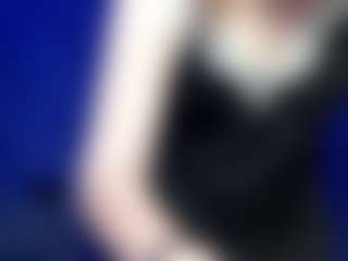 Live cam show with CyndiVaudrain - Dildo on Uber Horny