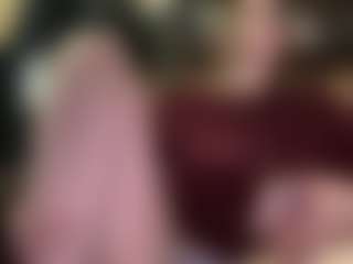 Live cam show with Miss Desire - White on milfzrlive.com | united states