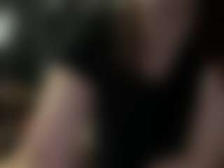 Live cam show with Miss Desire - Dildo Or Vibrator on xheatlive.com