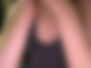 Live cam show with Miss Desire - New Anal on Milfs Live
