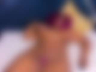 Gissellehh's Live Sex Cam Show