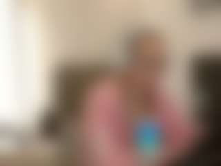 Live cam show with JaniceCerrillo - Spanking on sexylivex.com