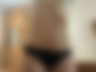Live cam show with Kate - Blue Eyes on liverealitysex.com