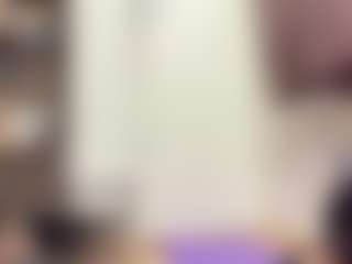 Live cam show with MichaeleHermanson - Butt Plug on Camsoda