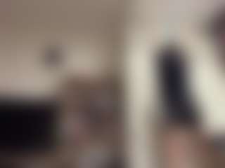 Live cam show with MichaeleHermanson - Bedroom Lovense on AdultVida.com