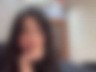 Live cam show with MichaeleHermanson - College Latina on realtime-chat