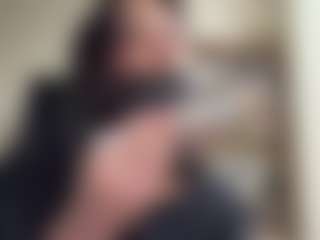 Live cam show with MichaeleHermanson - Hairy Pussy Latina on CamClone