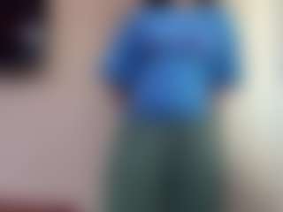 Live cam show with MichaeleHermanson - Petite on Big Tits