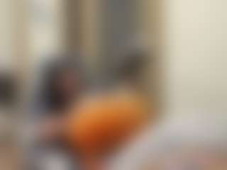 Live cam show with MichaeleHermanson - Amateur on Camsoda