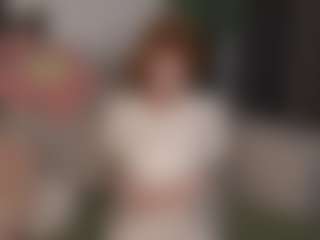 Live cam show with RosettaEsteve - Red Hair on Camversity