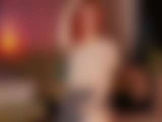 Live cam show with RosettaEsteve - Red Hair on Soda Cam