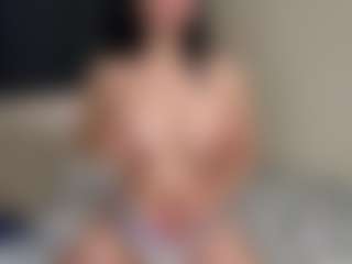 SaraHodgkins's Live Sex Cam Show