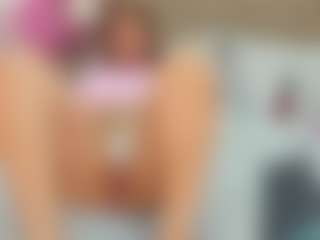 Live cam show with SofiaMar - White on Streamer API | colombia