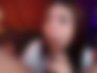 sweet-holly1's Live Sex Cam Show