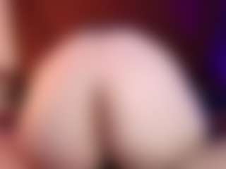 sweet-holly1's Live Sex Cam Show