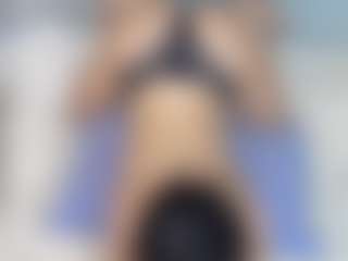 Live cam show with TonitaProvencal - Teen (18+) on Hubzter Live