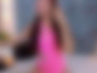 Live cam show with Valery - Striptease on alttransgirls