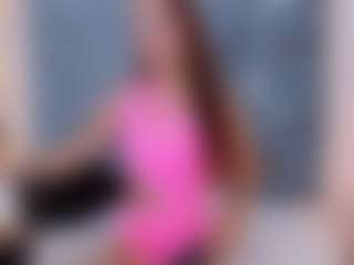Live cam show with Valery - Blowjob on sexytreat.net