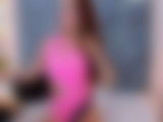 Live cam show with Valery - Fingering on eurowanks.com