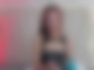 Live cam show with Valery - Petite on CamwithHer