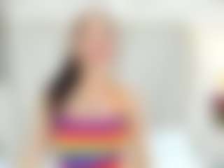 Live cam show with Valery - Spank Brown Hair on CamSodaAdn