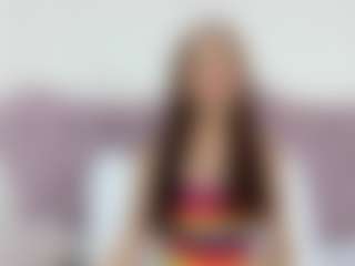 Live cam show with Valery - Skinny on StripNow
