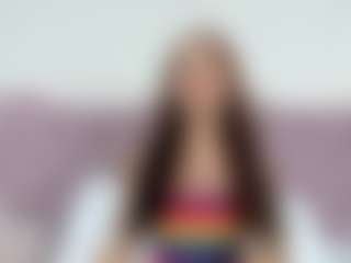 Live cam show with Valery - Spank Brown Hair on Free Soda