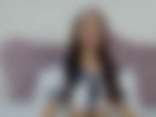 Live cam show with Valery - Brown Hair on fapnchat