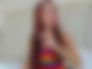 Live cam show with Valery - Fingering on Camsoda