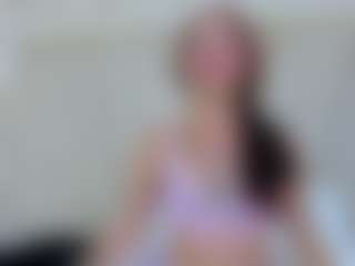 Spettacolo in cam dal vivo con Valery - Foot Fetish su Camsoda