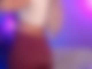 Live cam show with VelttRed - Small Tits on Hubzter Live