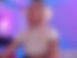Live cam show with VelttRed - Butt Plug on CamClone