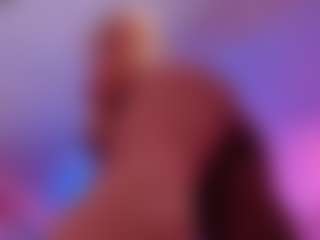 VelttRed's Live Sex Cam Show