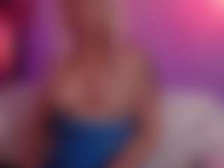 VelttRed's Live Sex Cam Show
