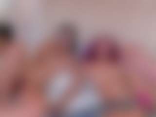 AnnieVanegas's Live Sex Cam Show