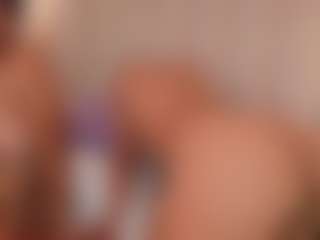 Live cam show with AnnieVanegas - Anal on Pornisteam.com