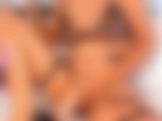 Live cam show with AnnieVanegas - Nipple Piercings on Camming Site