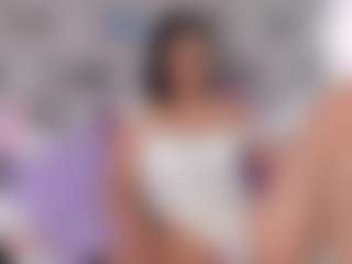 AnnieVanegas's Live Sex Cam Show