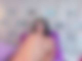 AnnieVanegas's Live Sex Cam Show