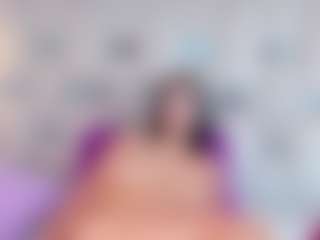AnnieVanegas's Live Sex Cam Show