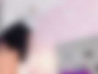 Live cam show with AnnieVanegas - Nipple Piercings on Gym Cam Girls