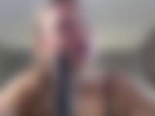 Krispyshot's Live Sex Cam Show